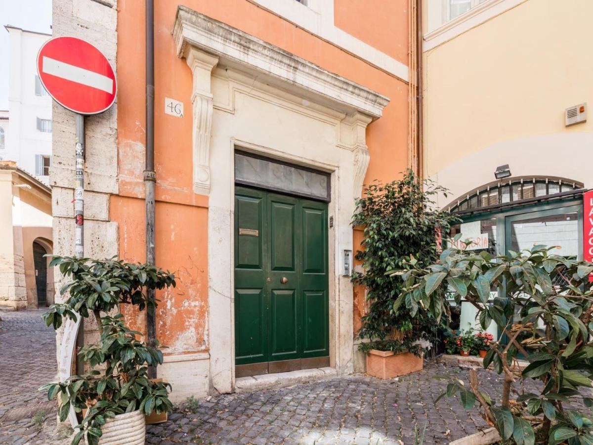 The Best Rent - Two-Bedroom Apartment With Terrace Near Trevi Fountain ローマ エクステリア 写真