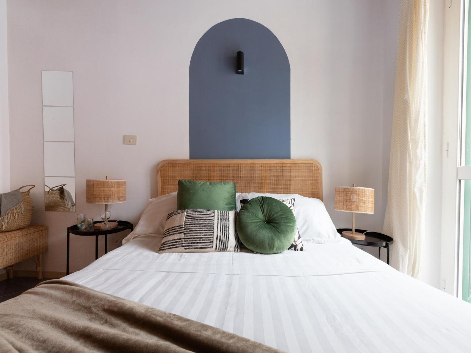 The Best Rent - Two-Bedroom Apartment With Terrace Near Trevi Fountain ローマ エクステリア 写真