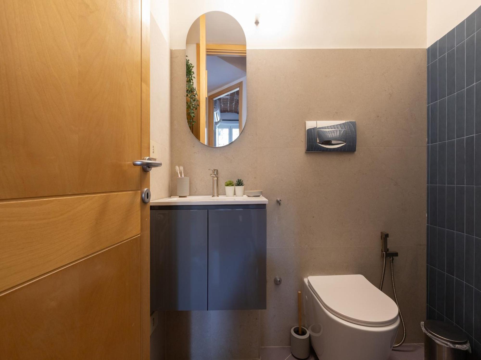 The Best Rent - Two-Bedroom Apartment With Terrace Near Trevi Fountain ローマ エクステリア 写真